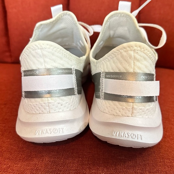 Women’s New Balance Nergize Sport V2 Shoe - Size 9 - Picture 3 of 6